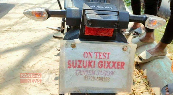 2 youths killed in Munshiganj road crash