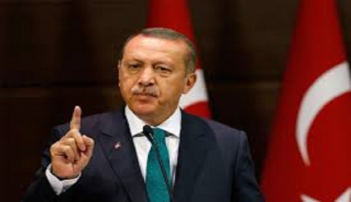 Isolated Erdogan seeks rapprochement with Egypt