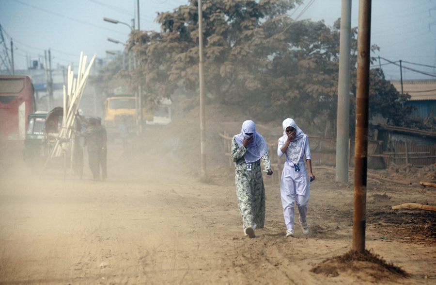 Dhaka again world's most polluted city