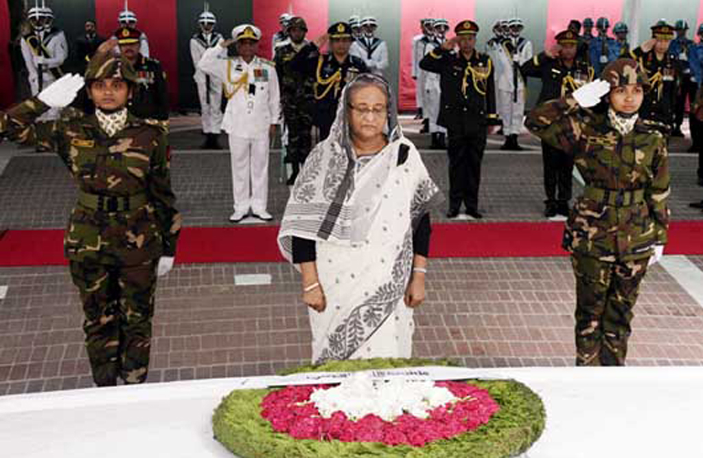 PM pays homage to Bangabandhu at Tungipara