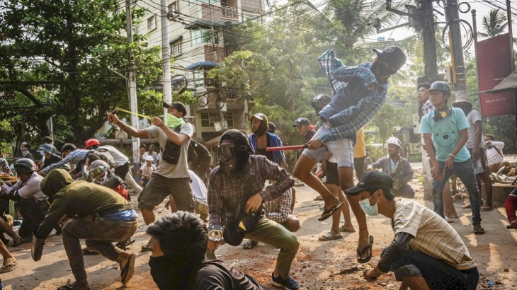 Japan suspends new aid to Myanmar over coup