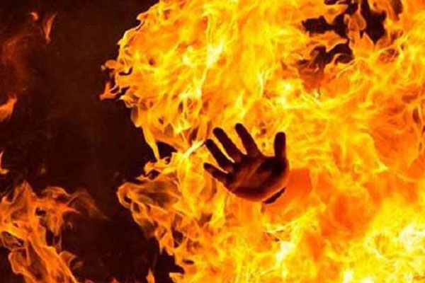 3 Rohingyas killed in fire near Kutupalong camp in Cox's Bazar