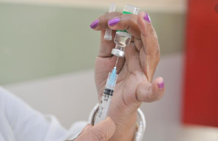  How long does protection from COVID-19 vaccines last?