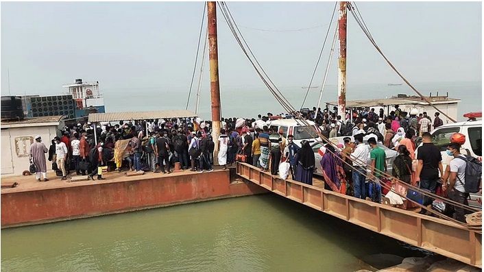 Desperate move towards village home risking corona spread 