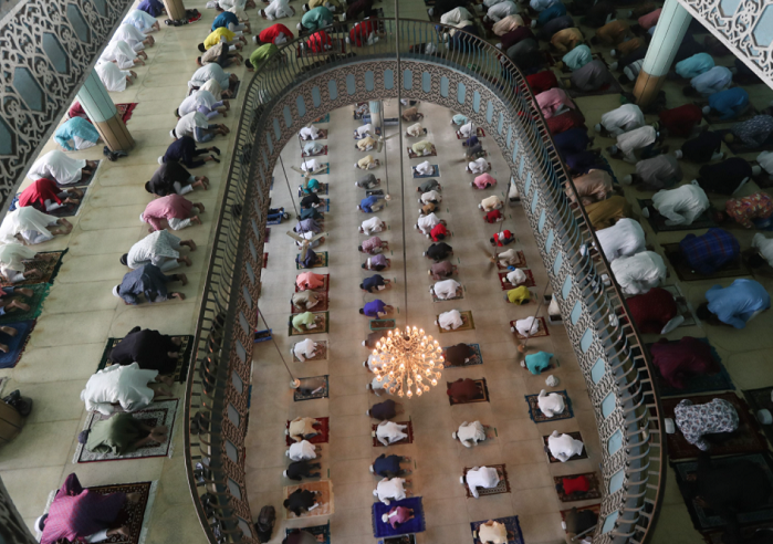 Bangladesh celebrates Eid-ul-Fitr 
 amid Covid-19 measures