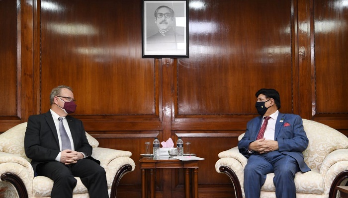 Bangladesh urges Canada to provide 2 million AstraZeneca vaccine doses on emergency basis