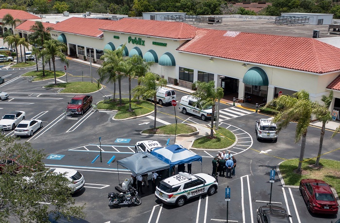 3 dead in shooting at Publix Supermarket in Florida