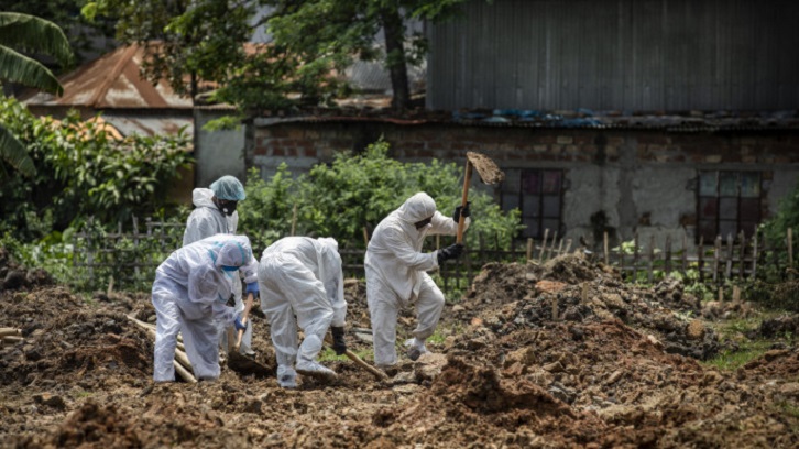 Bangladesh confirms 60 more Covid-19 deaths, 3956 new cases