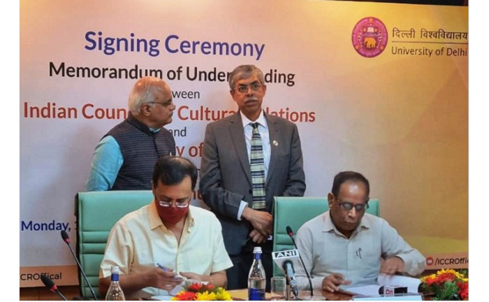 MoU signed to set up “Bangabandhu chair” at Delhi University


