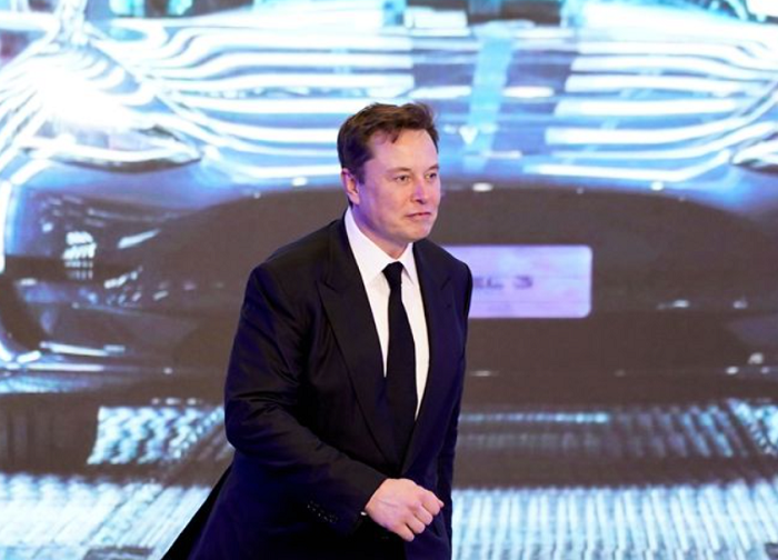 Musk to testify in defense of Tesla's $2.6 bln deal for SolarCity