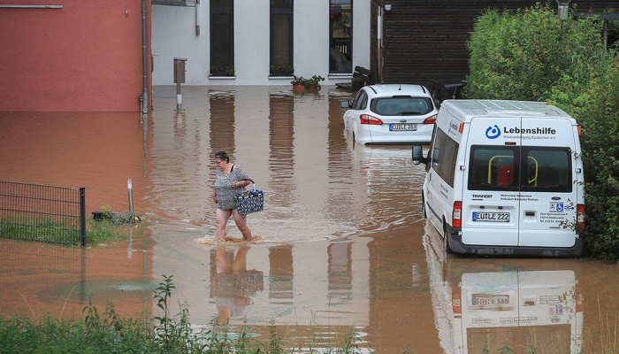 More than 20 dead, dozens missing in heavy Europe floods