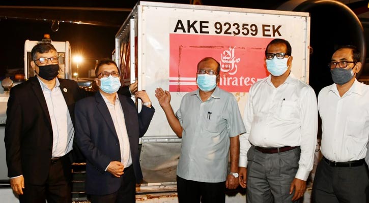 250 US made ventilators arrive via India