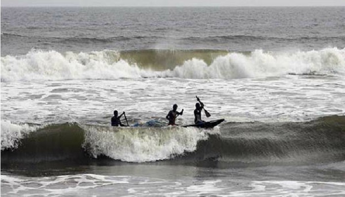 Low pressure over Bay turns into well-marked low