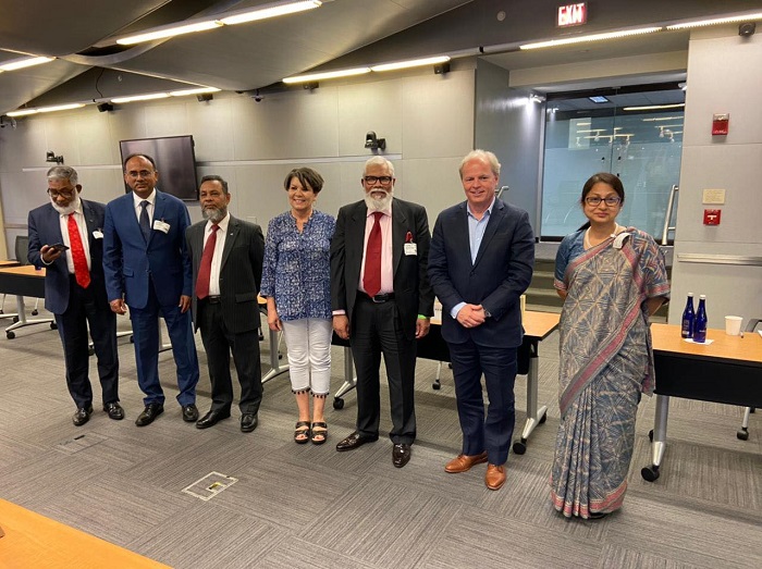 Private Industry and Investment Adviser to PM meets World Bank’s Managing Director

