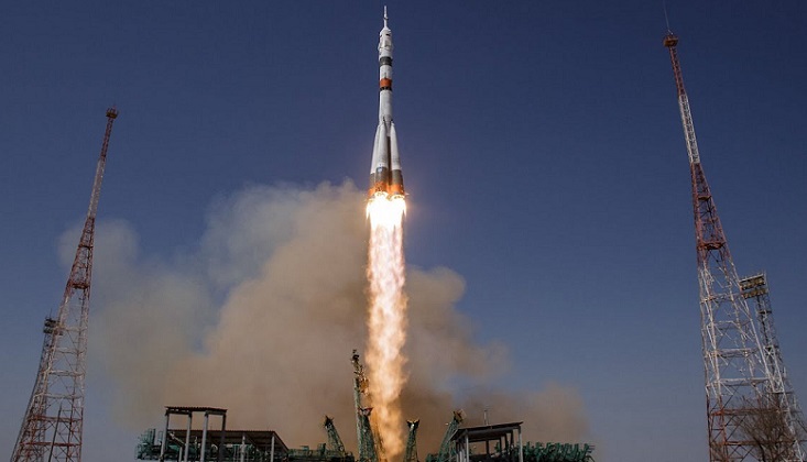 Russian rocket launches 34 new UK satellites
