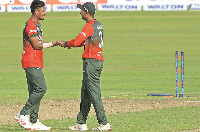 Fizz’s reluctance keeps him out of Test contract