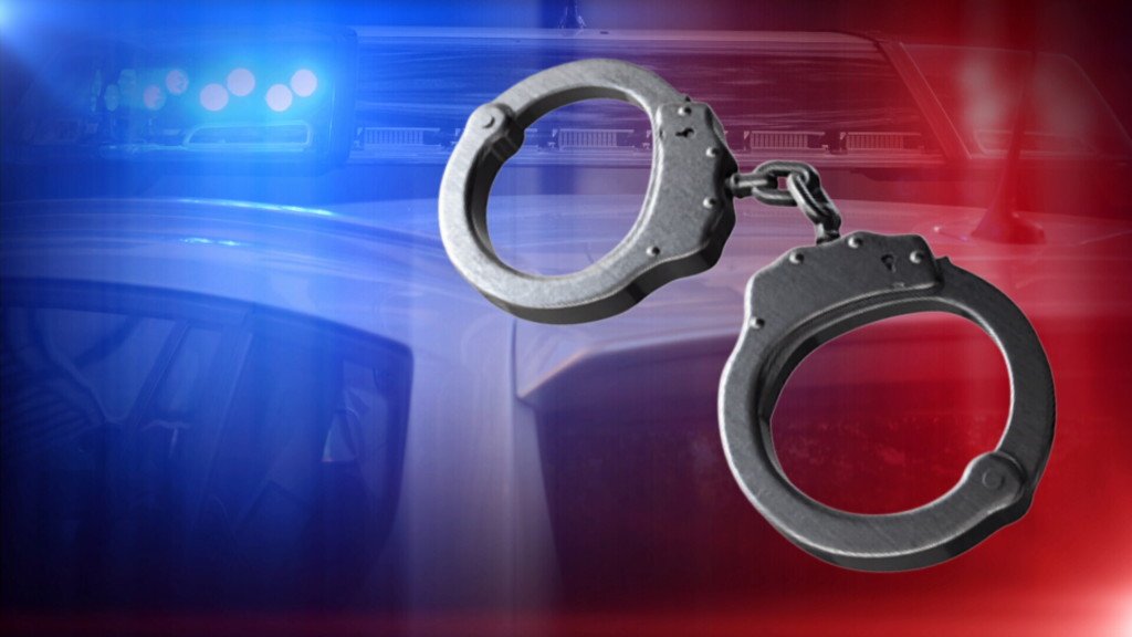 Murder in commuter train: Five robbers held