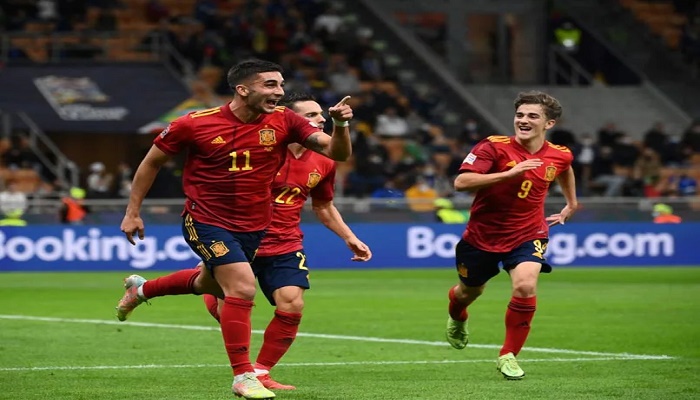 Torres double ends Italy's record run to put Spain in Nations League final