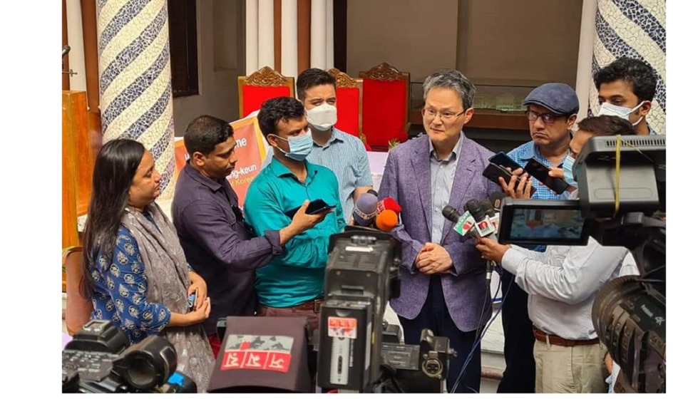 Korean cos interested in nuke energy, other sectors of Bangladesh: Lee Jang-keun 