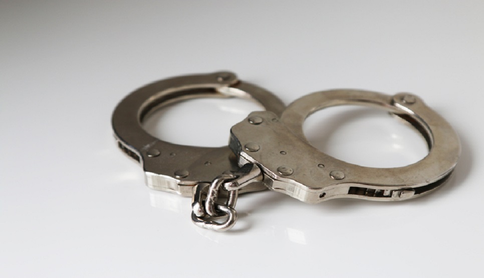 Three drug dealers arrested with crystal meth in city 

