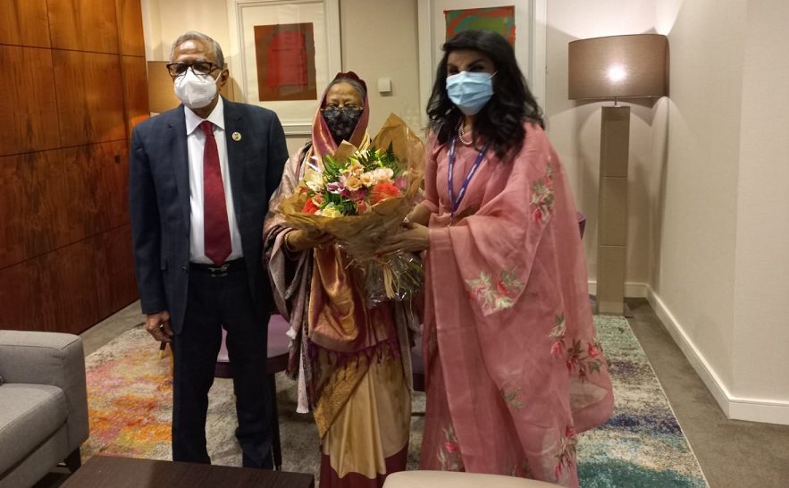 President reaches London from Berlin