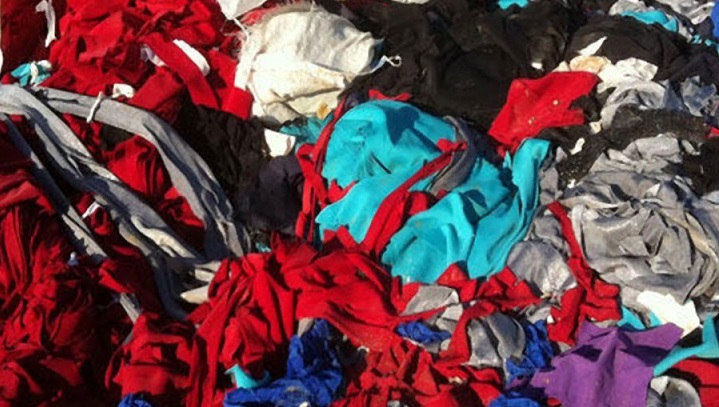 Earning livelihood from garments leftovers