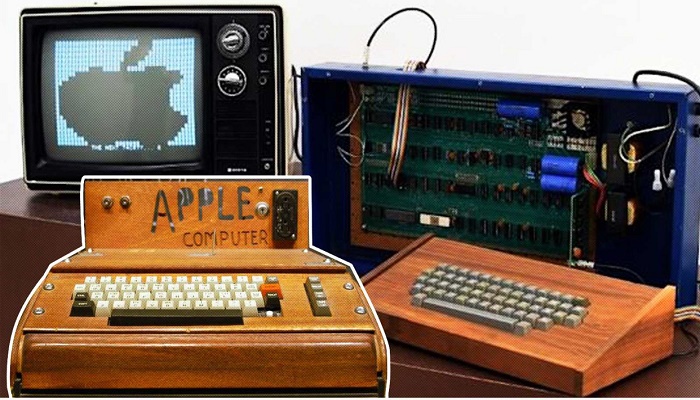 Original Apple computer built by Jobs and Wozniak sells for $400k