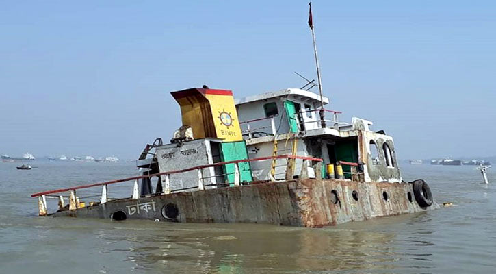 5 missing as Coal-laden cargo vessel sinks in Mongla