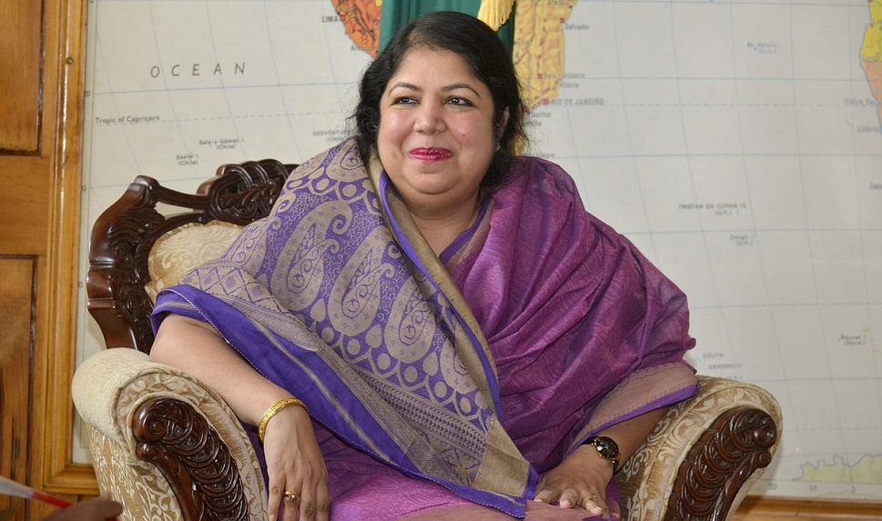 UNICEF Representative Sheldon Yate calls on Speaker Shirin Sharmin