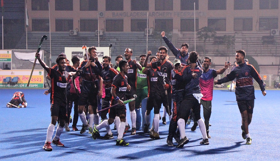 Mariner clinch Premier Division Hockey title 