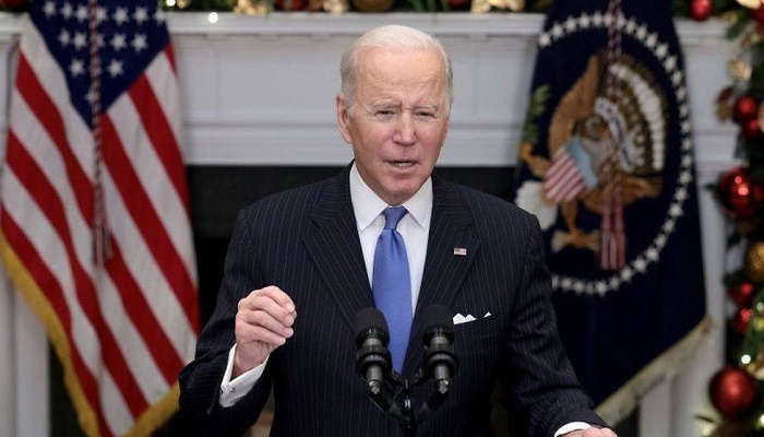 Covid: Omicron lockdown not needed for now, Biden says