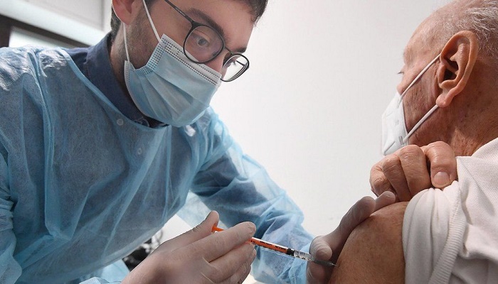 Italian man tries to dodge Covid jab using fake arm