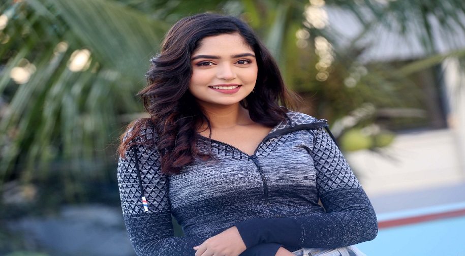 Actress Himi to feature in her first web film ‘The Holy Gaan’