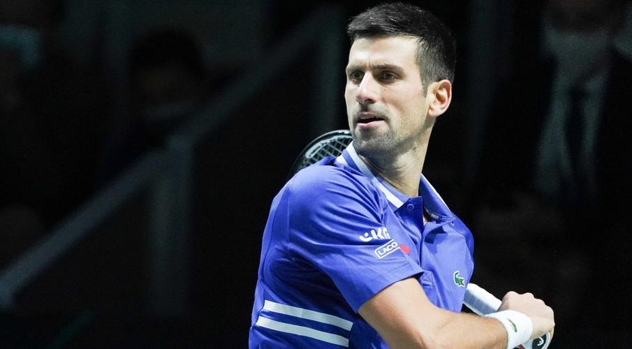 Djokovic heading to Australian Open 'with exemption permission'