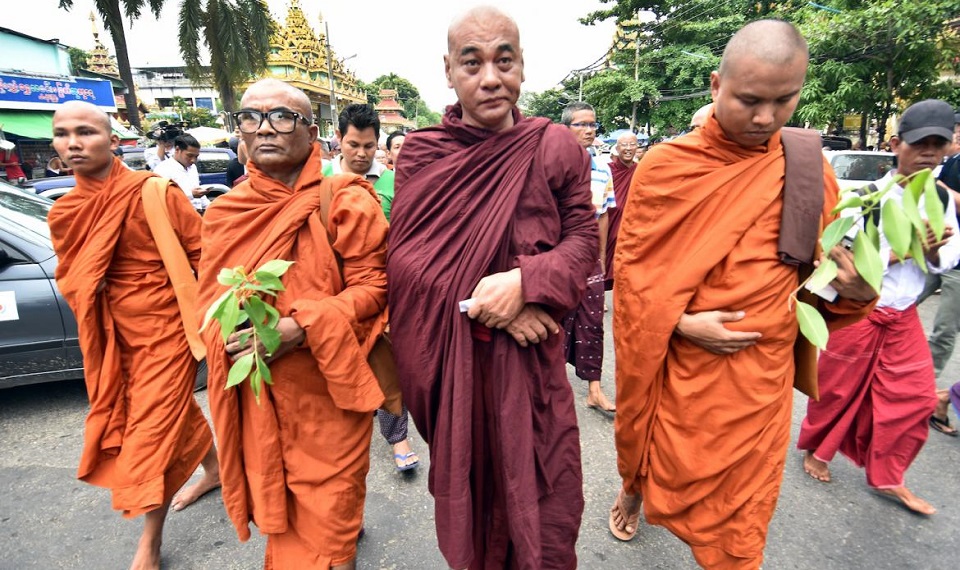 Monks flee temples in eastern Myanmar as fighting intensifies