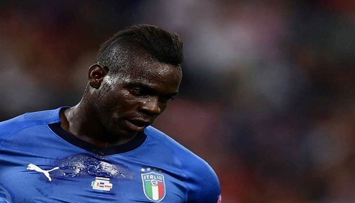 Balotelli gets Italy recall ahead of World Cup play-offs