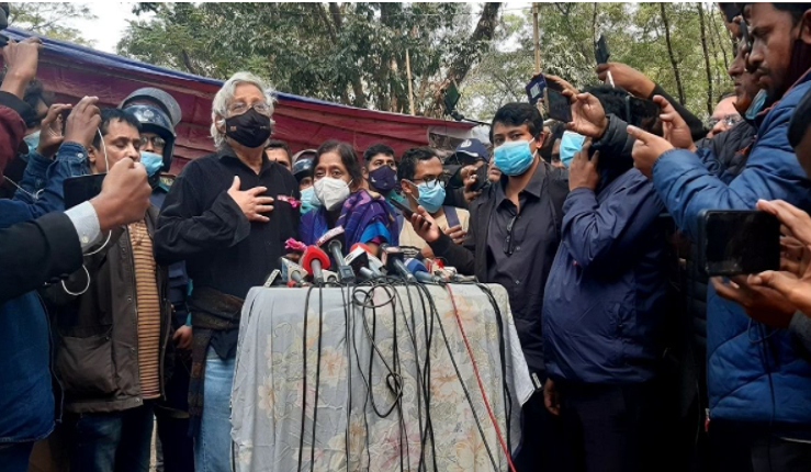 Police attack on SUST students: Zafar Iqbal criticizes teachers for their role