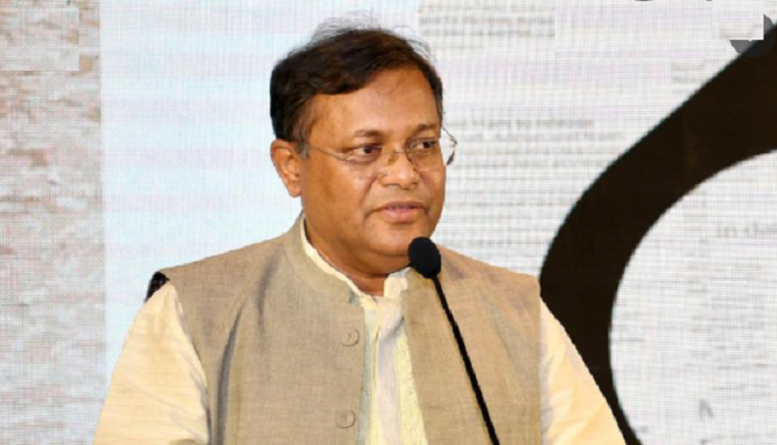 Hasan offers ziarat at two shrines in Sylhet