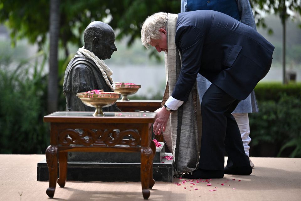 British PM Johnson signals visa flexibility with India to win trade deal