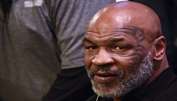 Mike Tyson hits passenger on US plane: phone video