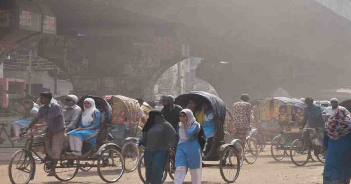 Dhaka's air back to 'unhealthy' zone