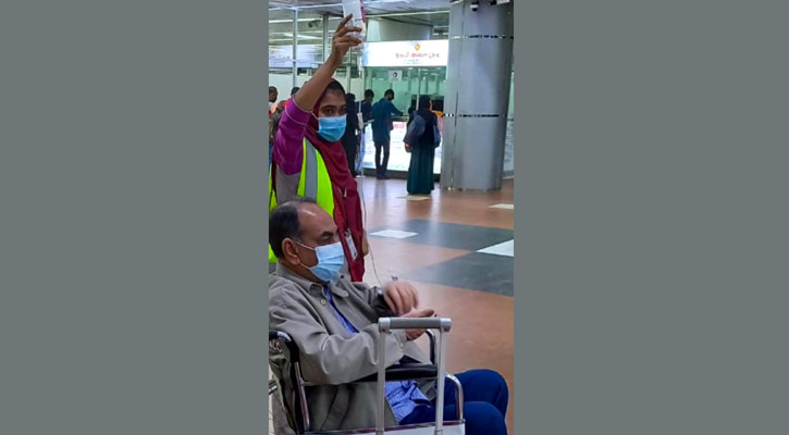 Mirza Abbas leaves for Singapore for treatment