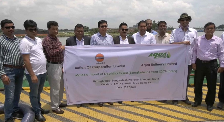 Imported Indian crude oil reaches Narsingdi amid fuel crisis