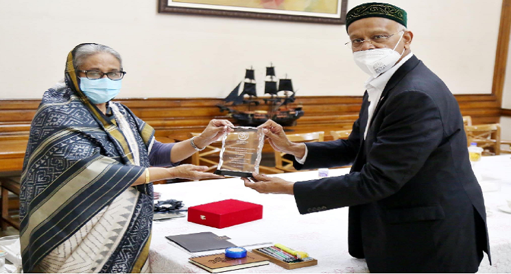 Bangladesh receives D-8 peace award
