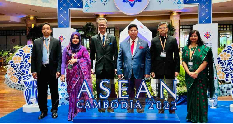 Rohingya Repatriation: Momen urges Western leaders to impose economic sanctions on Myanmar