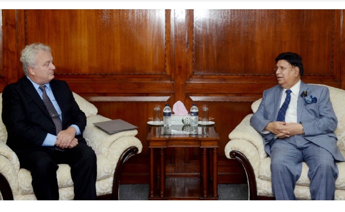 WFP Country Director presents credentials to Foreign Minister