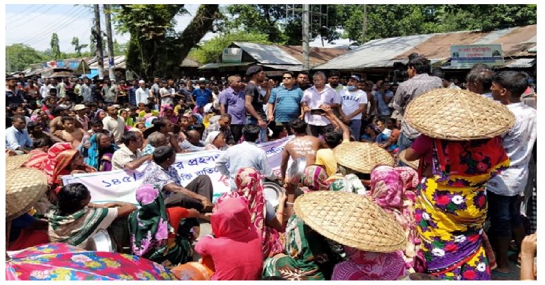 Tea workers return to strike for Tk 300 wage; block Dhaka-Sylhet highway (Updated)

