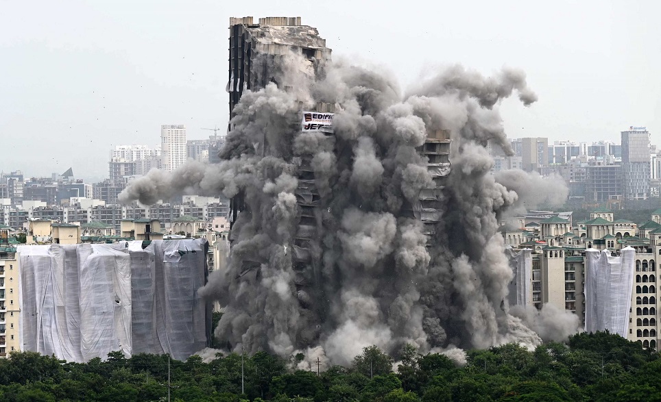 India blows up two illegal skyscrapers
