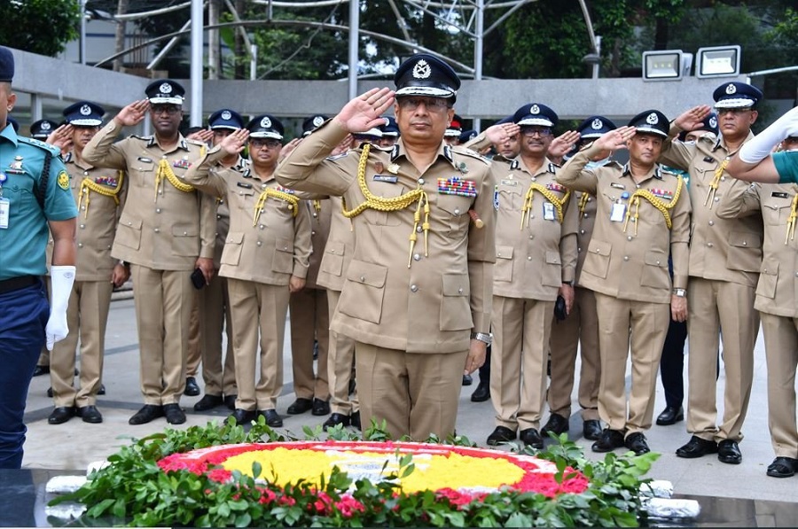 IGP pays homage to Bangabandhu
