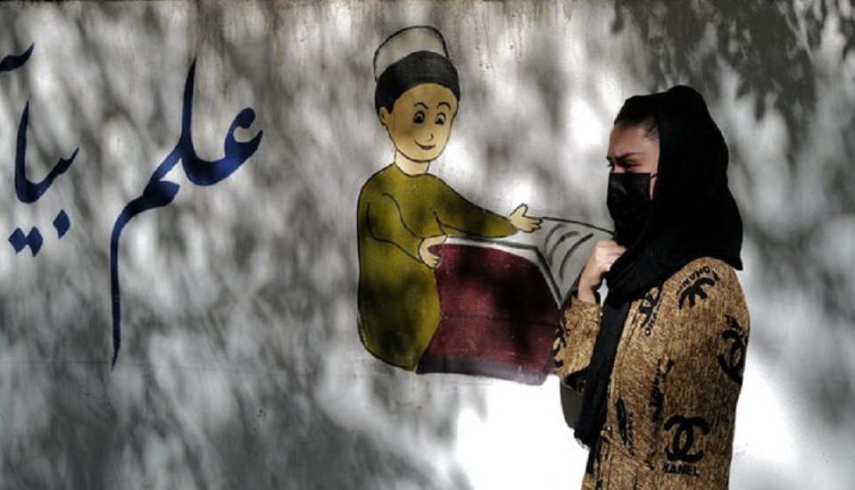Afghanistan: Social media campaign calls out Taliban to open secondary schools for girls